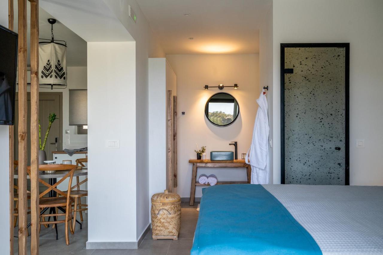 Pignolia Suites - Adults Only Ierápetra Buitenkant foto