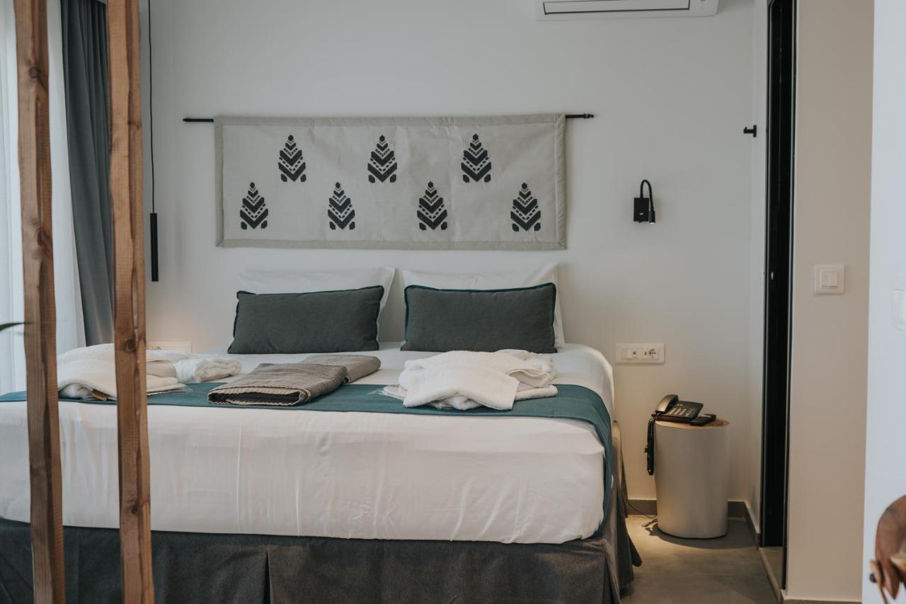 Pignolia Suites - Adults Only Ierápetra Buitenkant foto